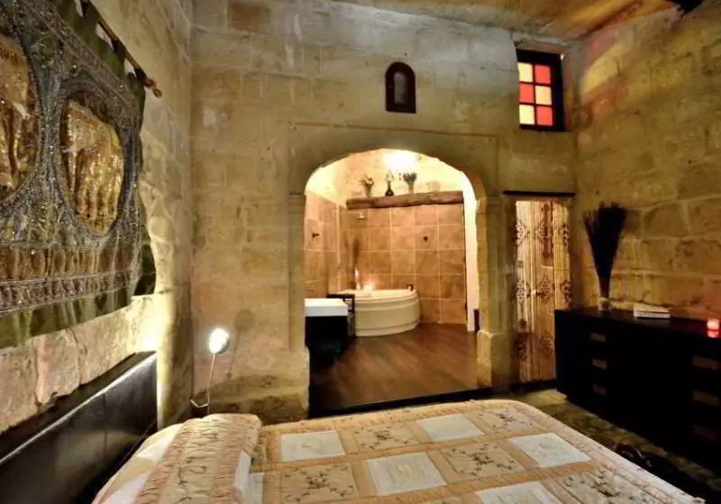 هتل Number 19 Executive Suites
