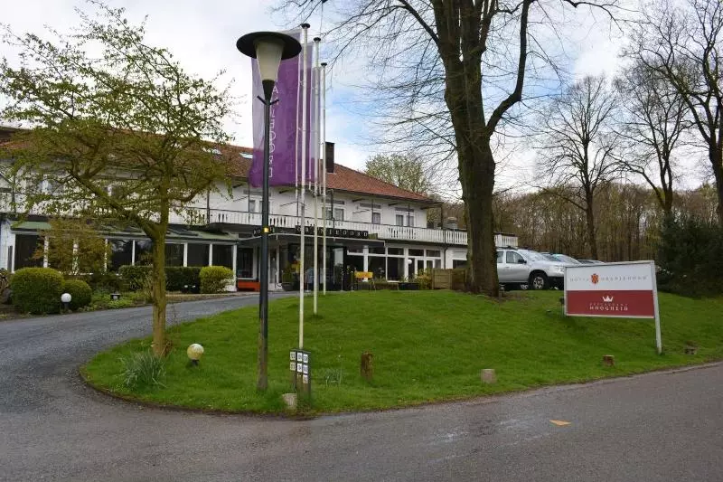 Отель Oranjeoord