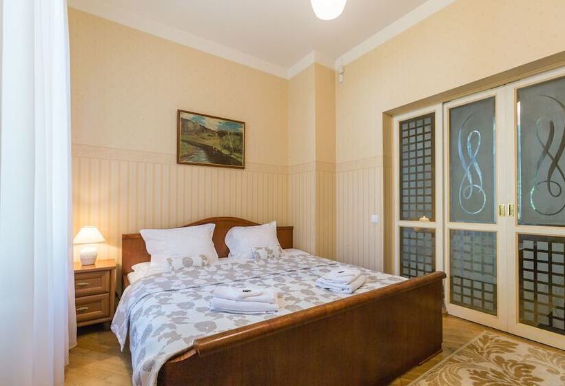 هتل Roze Boutique