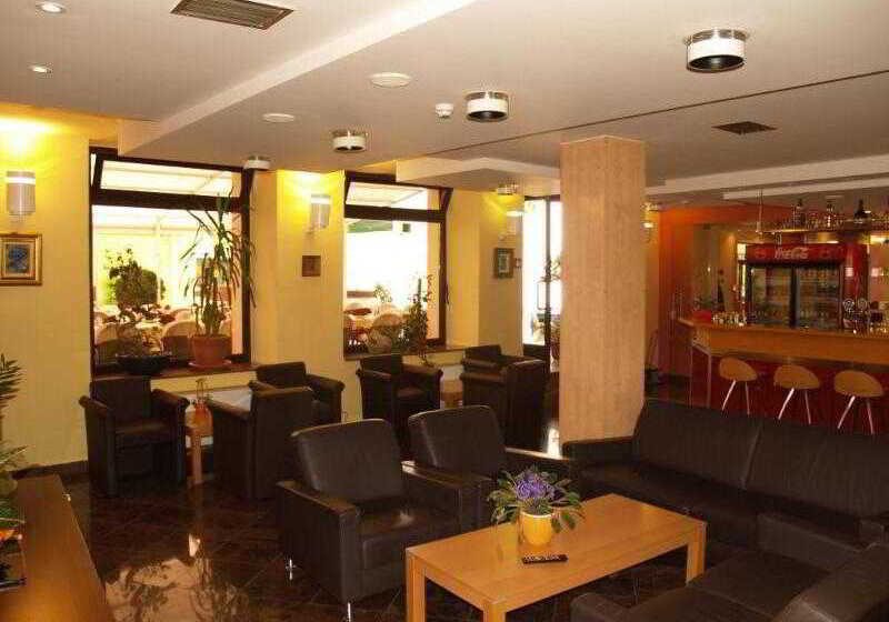 Отель Skradinski Buk