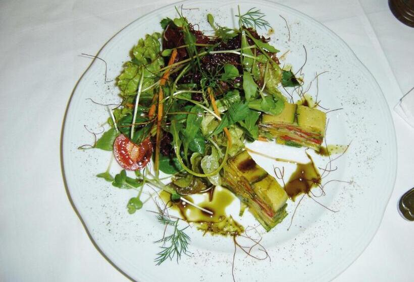 Отель Turmhof Breitenbrunn