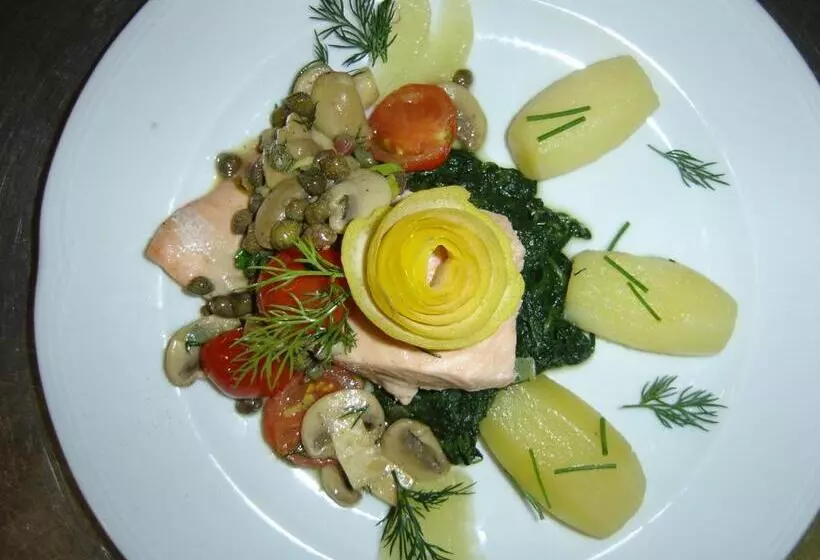 ホテル Turmhof Breitenbrunn