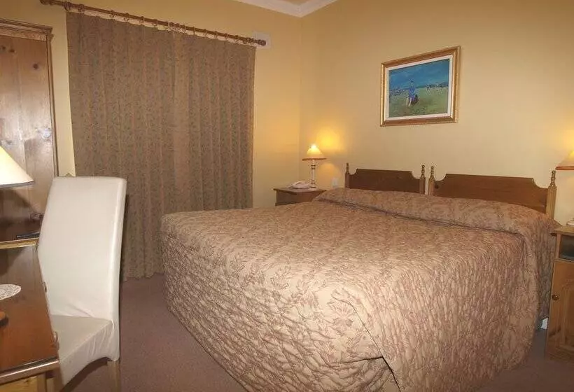 Пансион Gleeson S Restaurant & Rooms