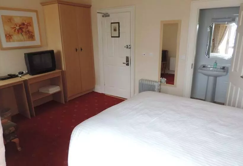 Пансион Gleeson S Restaurant & Rooms