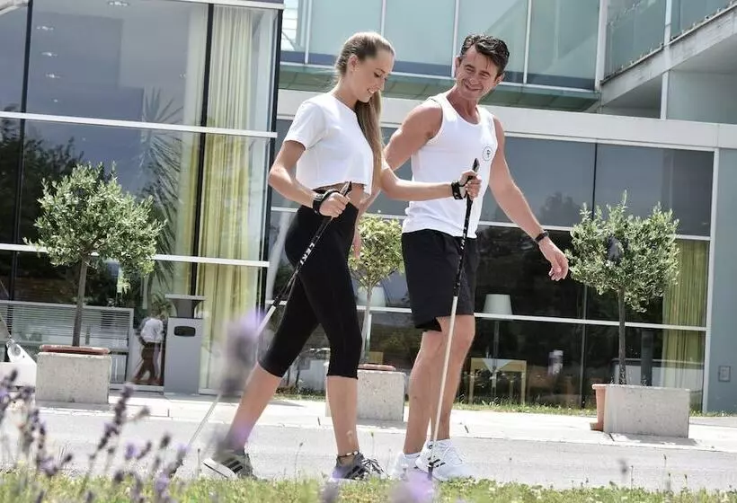 Reduce Hotel Thermal Adults Only