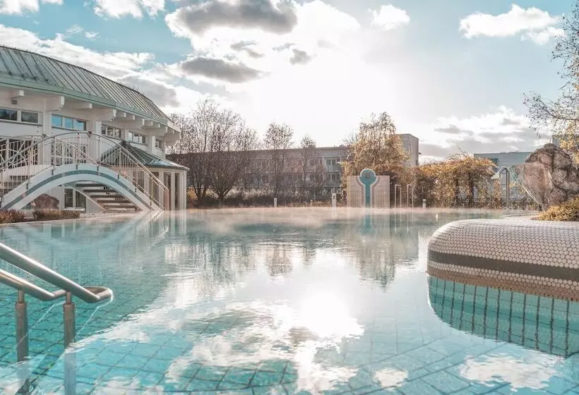 Reduce Hotel Thermal Adults Only