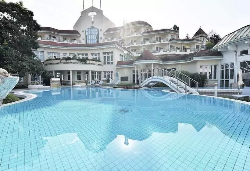 Reduce Hotel Thermal Adults Only