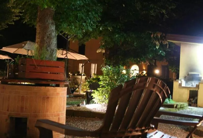 Residence Alle Scuole Country House