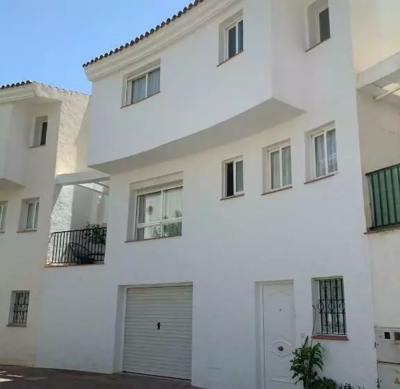 Agradable Adosado 3 Plantas Altea