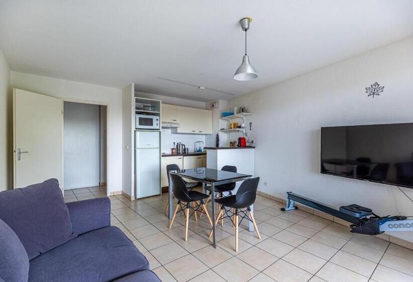 Guestready   Quiet Apartment In Talence Sleeps 6