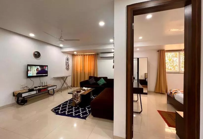 Luxurious Nirvana Apartments