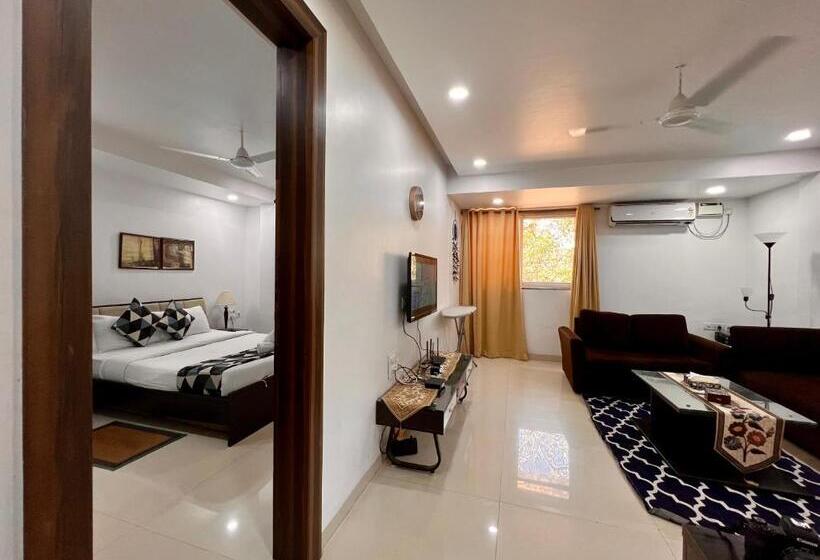 Luxurious Nirvana Apartments