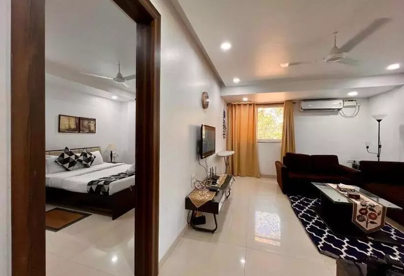 Luxurious Nirvana Apartments