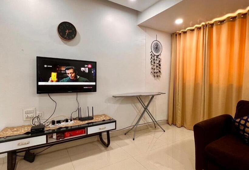 Luxurious Nirvana Apartments