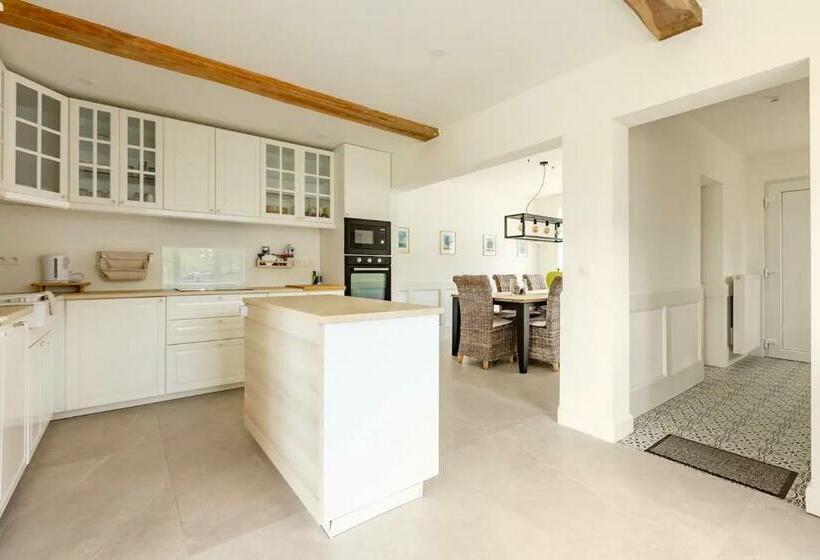 Maison Mathieu   Vakantiewoning 8p