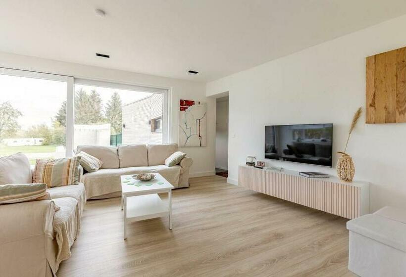 Maison Mathieu   Vakantiewoning 8p