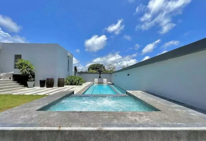 Utopia Luxury Villa