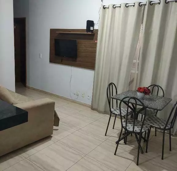 Apto Em Condomínio Fechado