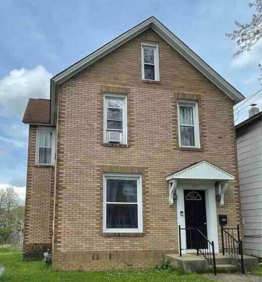 The Modern Gem With Game!