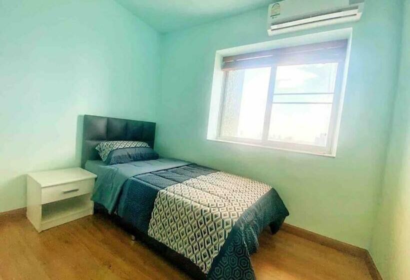 Cozy Apartment 70m² With Huge Balcony, Center Bkk