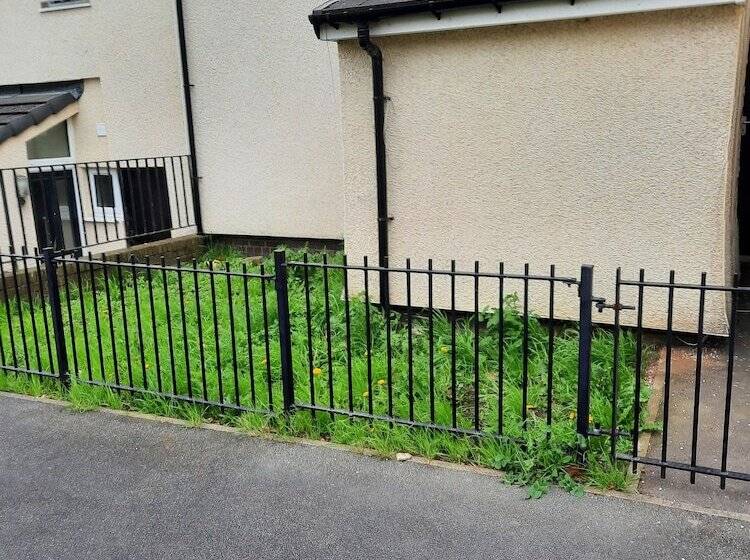 Lovely 2 Bed House In The Heart Of Woodhouse Leeds