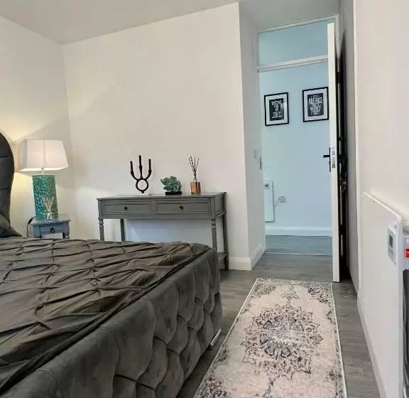 Lovely Apartment In Castlebar