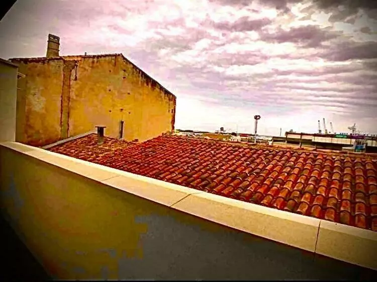 Sète : Superbe Appartement 2 Pièces Refait à Neuf