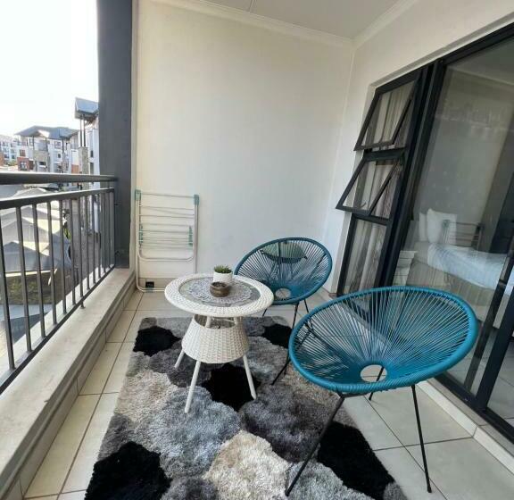 The Blyde Perfect For Two