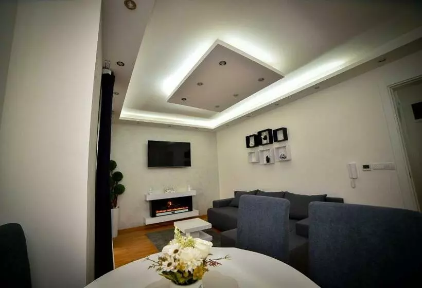 Ratkovic Lux Apartman