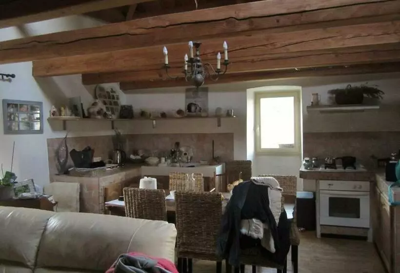 Comfortable Quiet House In The Countryside Porte Du Quercy For 8 People