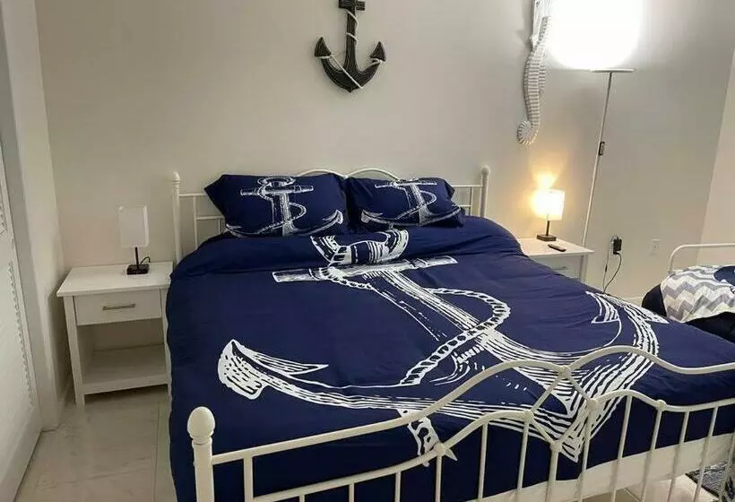 Heated Pool Paradise, Gulf Access, Pet Friendly