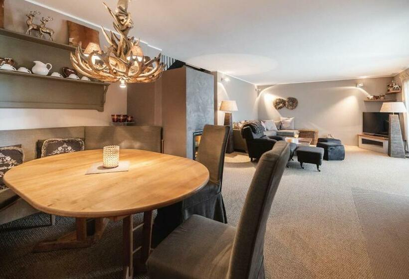 Moutain Chalet Avidea Secret