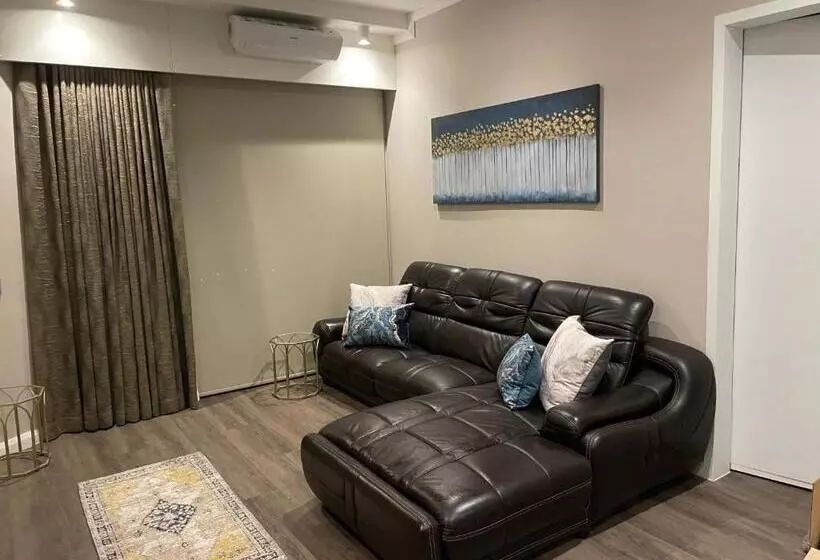 Menlyn Maine Unit 1421