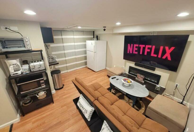 Sweet Apartment