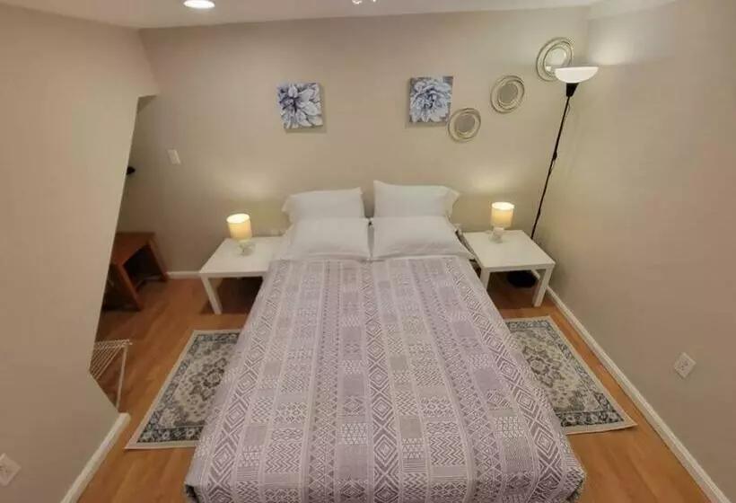 Sweet Apartment