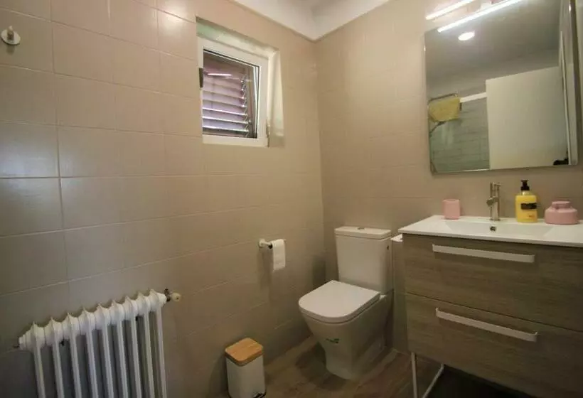 Chalet Casaturis En Urb. La Font Sant Joan D´alacant Ch102