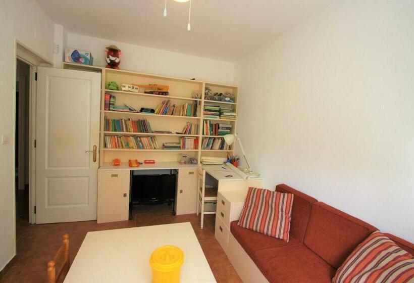 Chalet Casaturis En Urb. La Font Sant Joan D´alacant Ch102