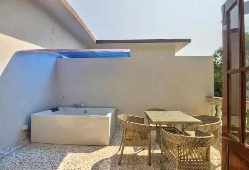 De12 Villas Anjuna