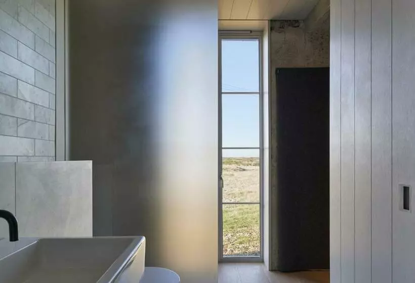 Ps1 Dungeness By Bloom Stays