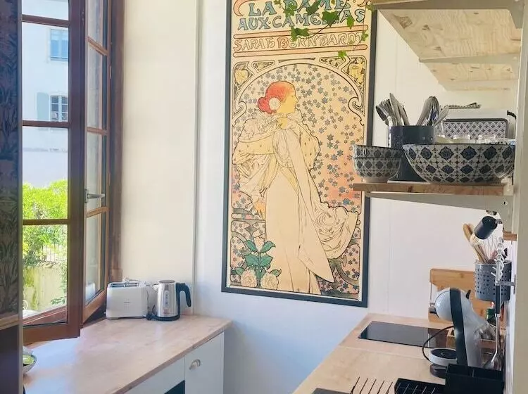 Une Maison De Famille