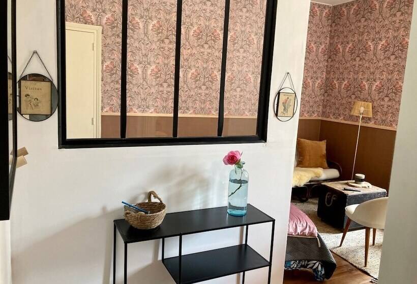 Une Maison De Famille