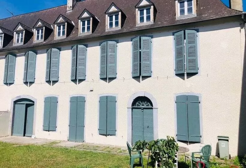 Une Maison De Famille
