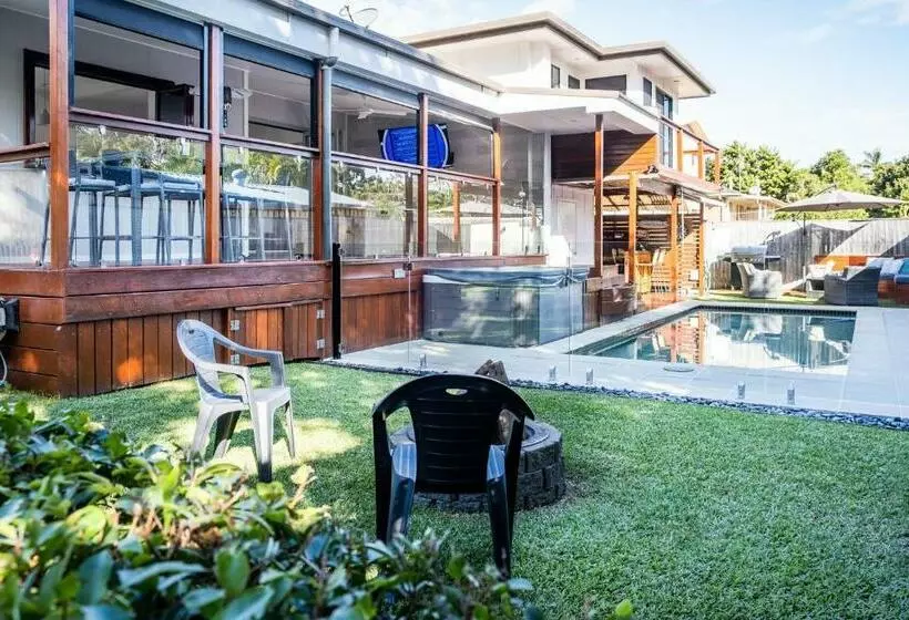 Kings Beach Home With Pool And Putt Putt