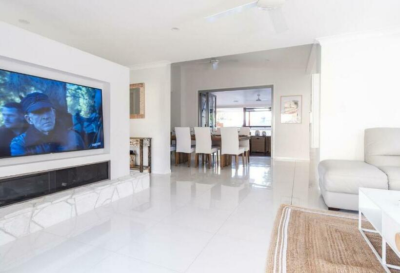 Kings Beach Home With Pool And Putt Putt