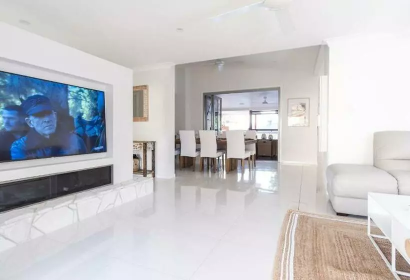 Kings Beach Home With Pool And Putt Putt