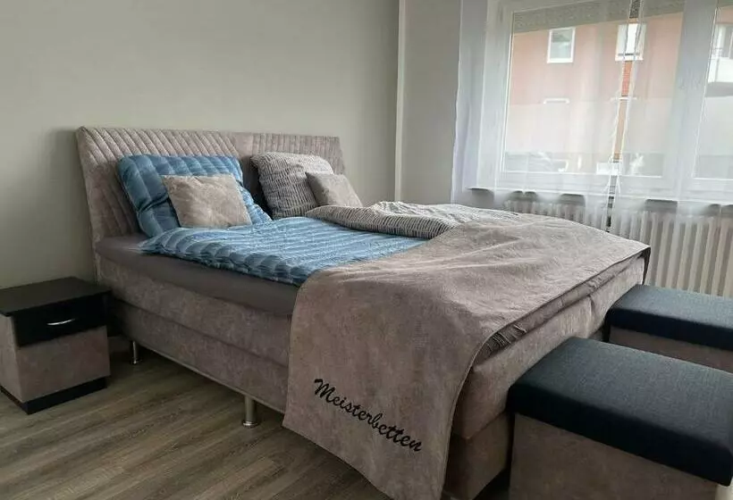 Appartement   Ferienwohnung   Zentral In Bad Oeynhausen Mit Kamin, Wlan, Netflix, Parkplatz