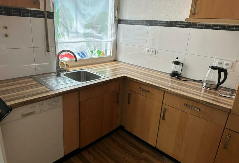 Appartement Ferienwohnung Zentral In Bad Oeynhausen Mit Kamin, Wlan, Netflix, Parkplatz