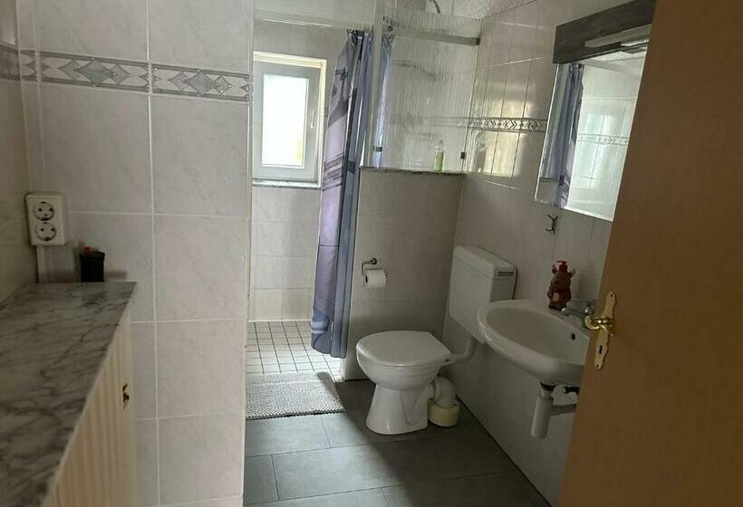 Appartement Ferienwohnung Zentral In Bad Oeynhausen Mit Kamin, Wlan, Netflix, Parkplatz