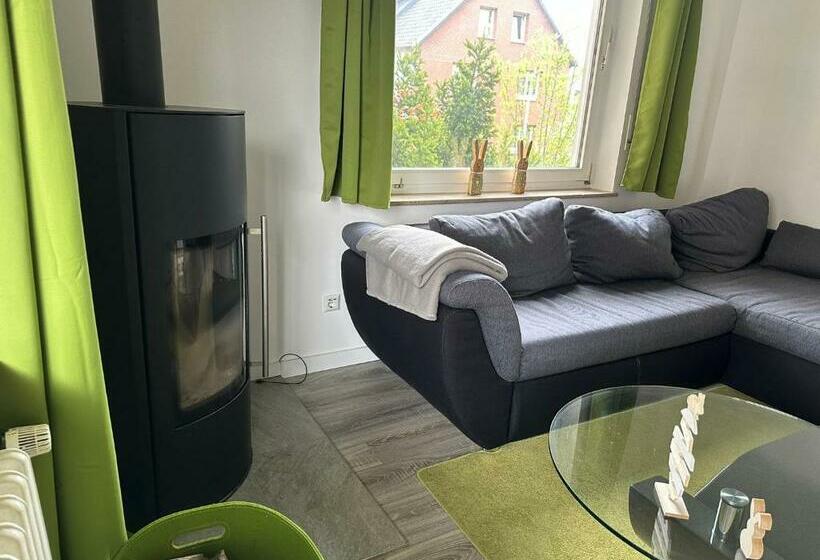 Appartement Ferienwohnung Zentral In Bad Oeynhausen Mit Kamin, Wlan, Netflix, Parkplatz