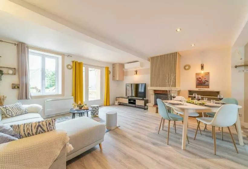 Côté Cour, 3 Chambres, Terrasses, Jardin Privé Avec Terrain De Pétanque, Cave Voutée